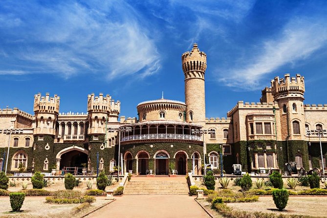 Bangalore Palace (Timings, Entry Fee, Address & Entrance Ticket Price)