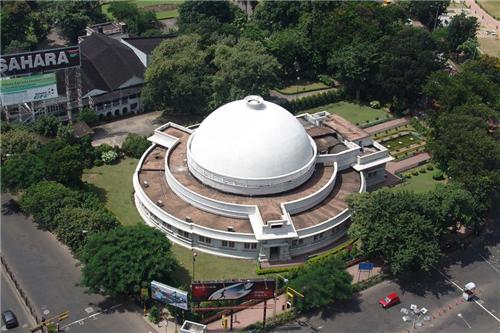 Birla Planetarium Hyderabad: Timings, Entry Fee, Address, and Contact Number for an Astronomical Adventure